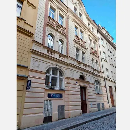 Studio Flat Jellyfish Old Town Prague Exterior photo